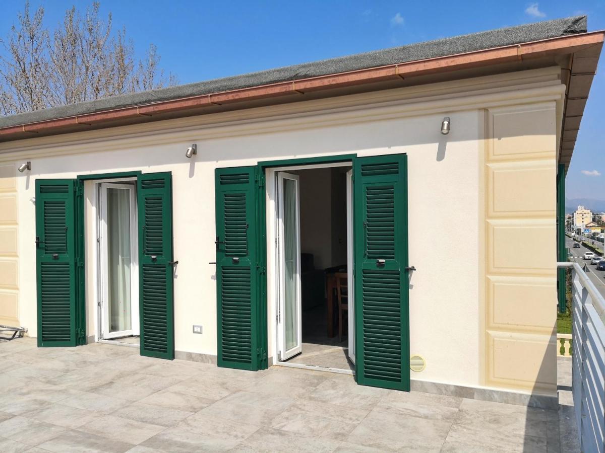 Appartamento Deluxe Con Terrazza Sul Mare Савона Екстер'єр фото